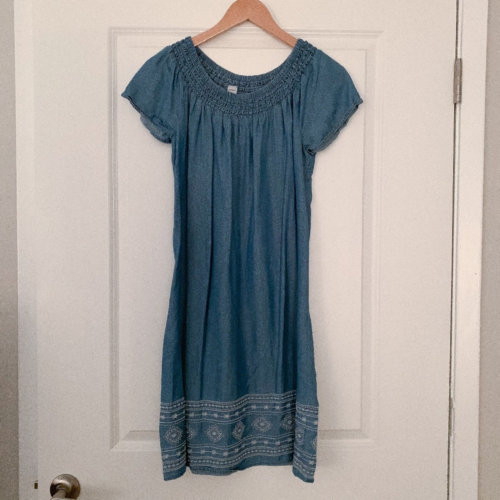 Old Navy Demin Dress